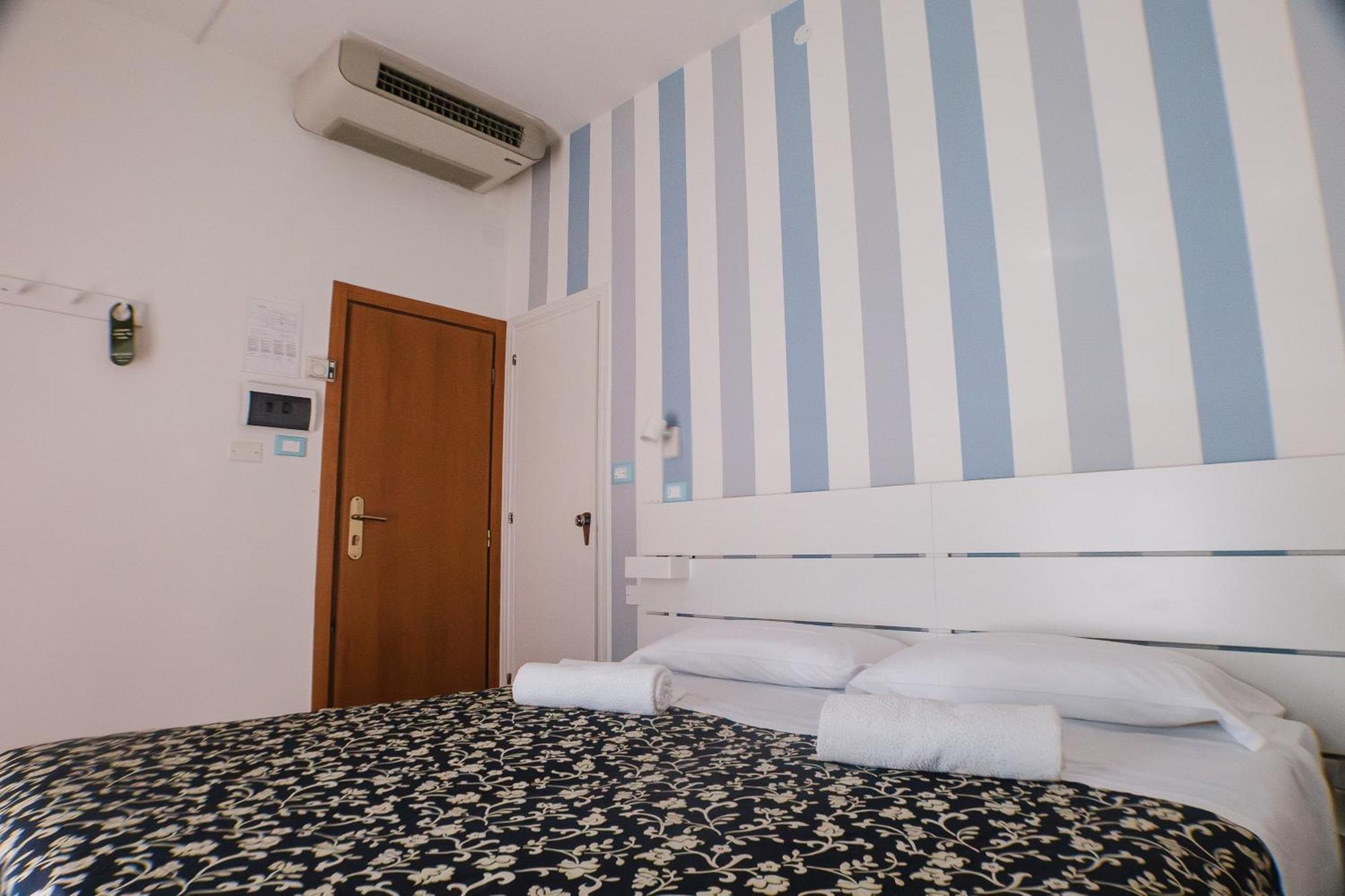 Hotel Jolie Riccione Exteriér fotografie