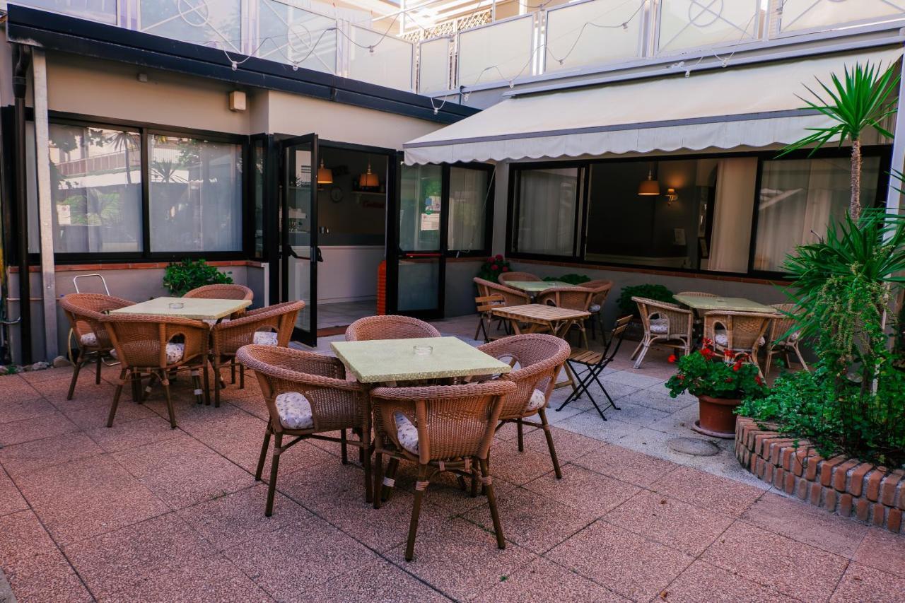 Hotel Jolie Riccione Exteriér fotografie