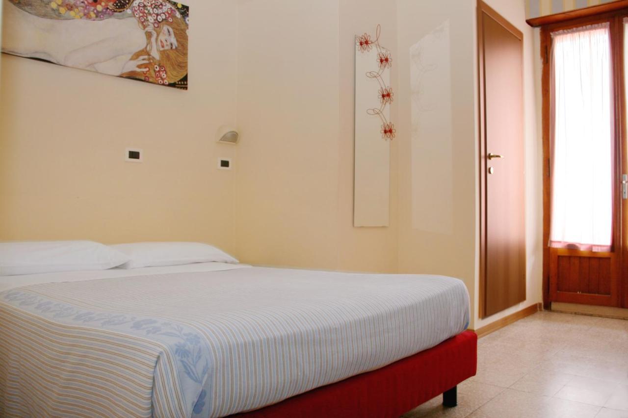 Hotel Jolie Riccione Exteriér fotografie